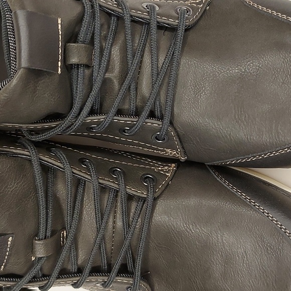 Mens Sneakers Sz 12, Mid Top Lace up in Gray by Goodfellow & Co - Brand New - Picture 5 of 7